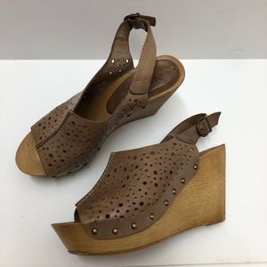 Natalia Blanco Platform Leather Wood Wedges Heels Size 8